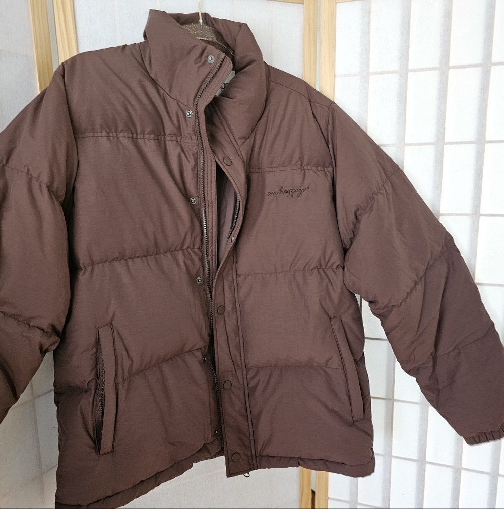 Madhappy Women's Cropped Cozy Puffer Jacket - Picture 4 of 7